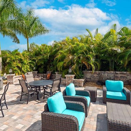 Ameniti Bay - Best Western Signature Collection Fruitville Exterior foto